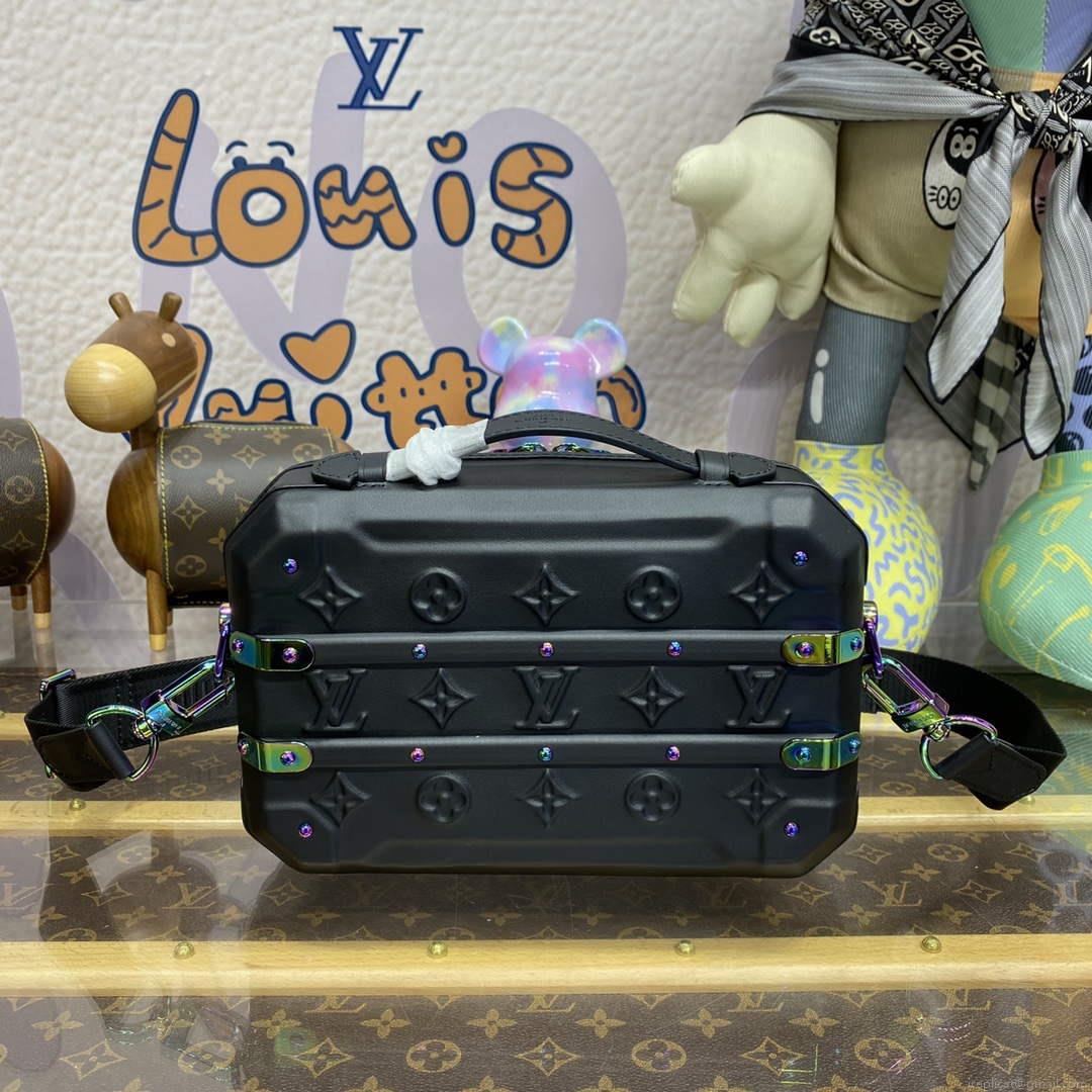 LV M21935 Louis Vuitton Future Trunk Bag Black