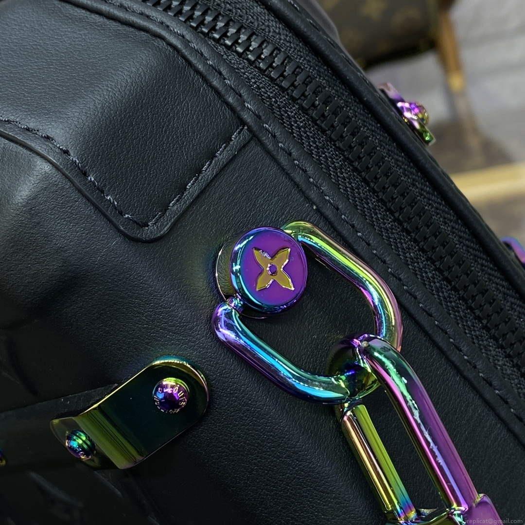 LV M21935 Louis Vuitton Future Trunk Bag Black