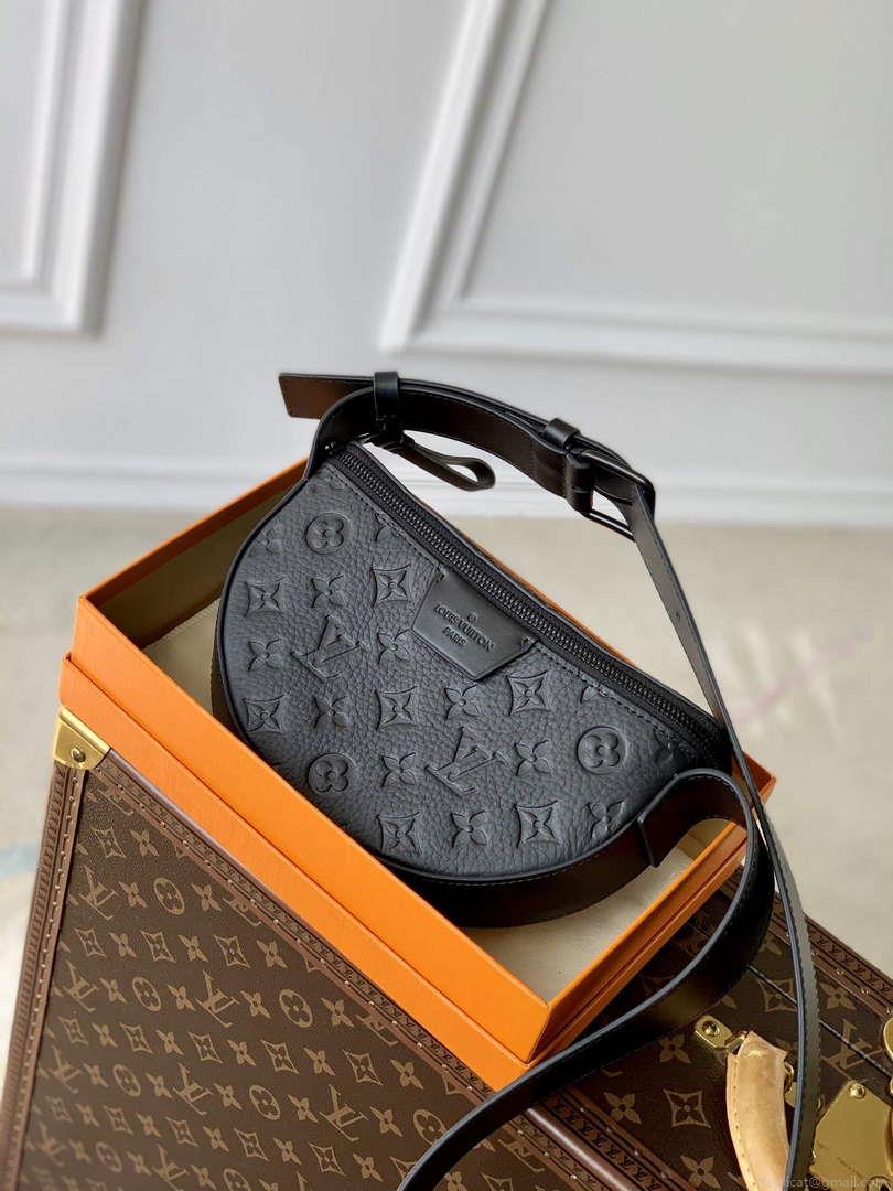 LV M23835 Louis Vuitton LV Moon Crossbody Black