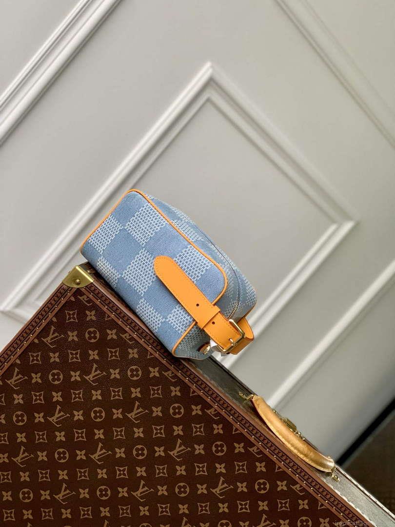 LV N40753 Louis Vuitton Locker Dopp Kit Bag Blue