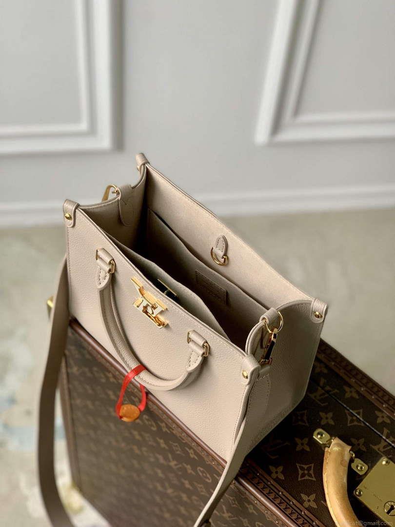 LV M23637 Louis Vuitton Lock & Go Handbag Quartz