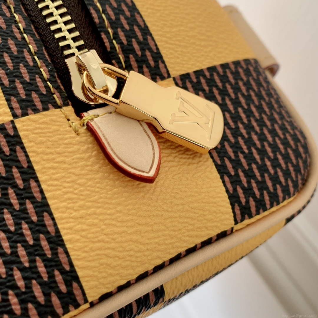LV N40567 Louis Vuitton Locker Dopp Kit Bag Yellow Damier Other