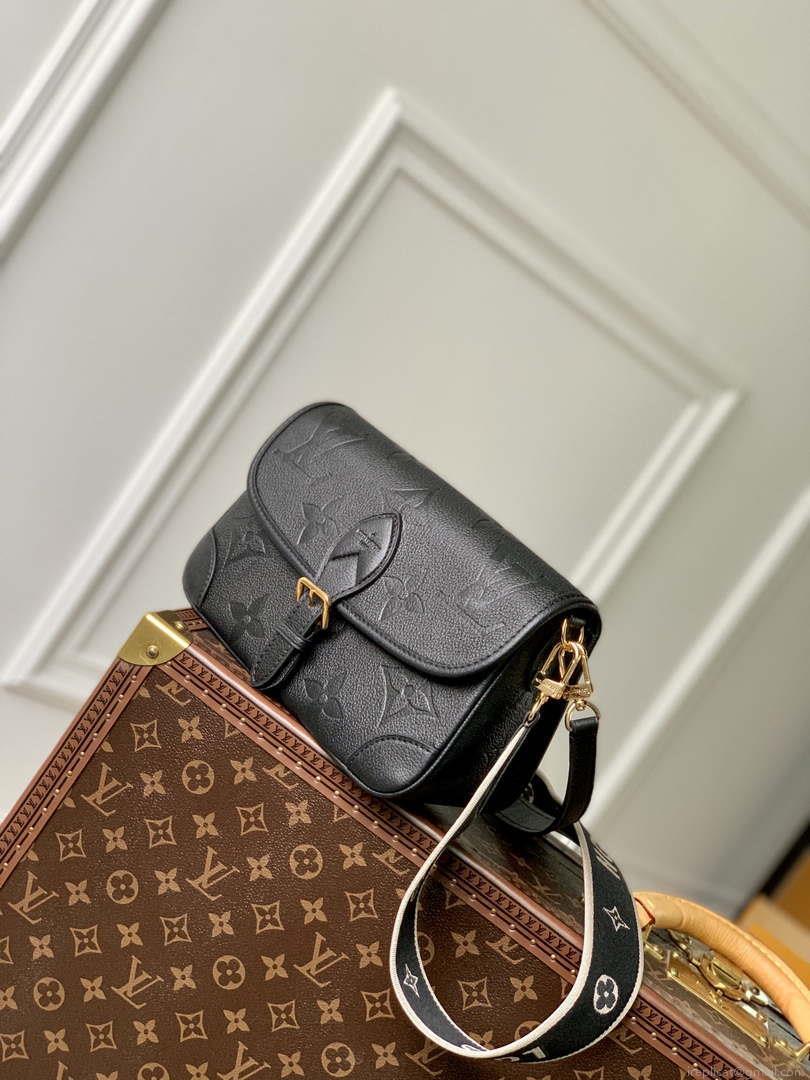 LV M46386 Louis Vuitton Diane Monogram Empreinte Leather Black