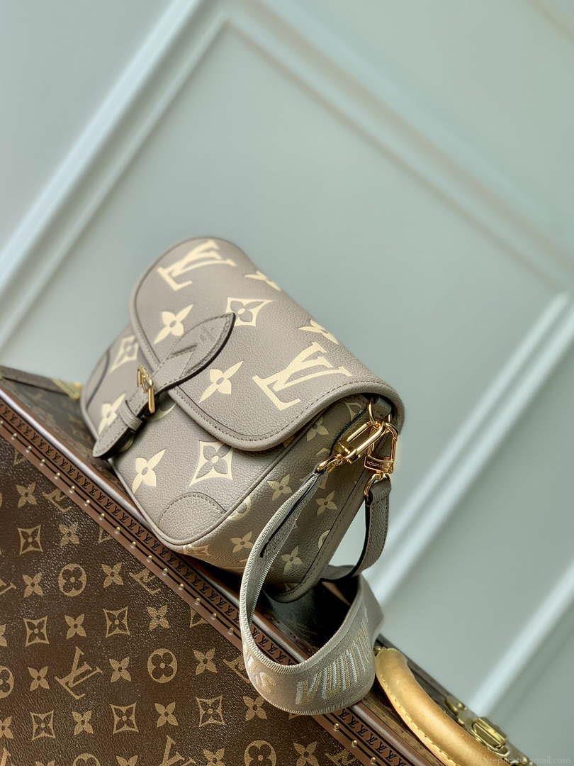 LV M46386 Louis Vuitton Diane Monogram Empreinte Leather Gray with Camel