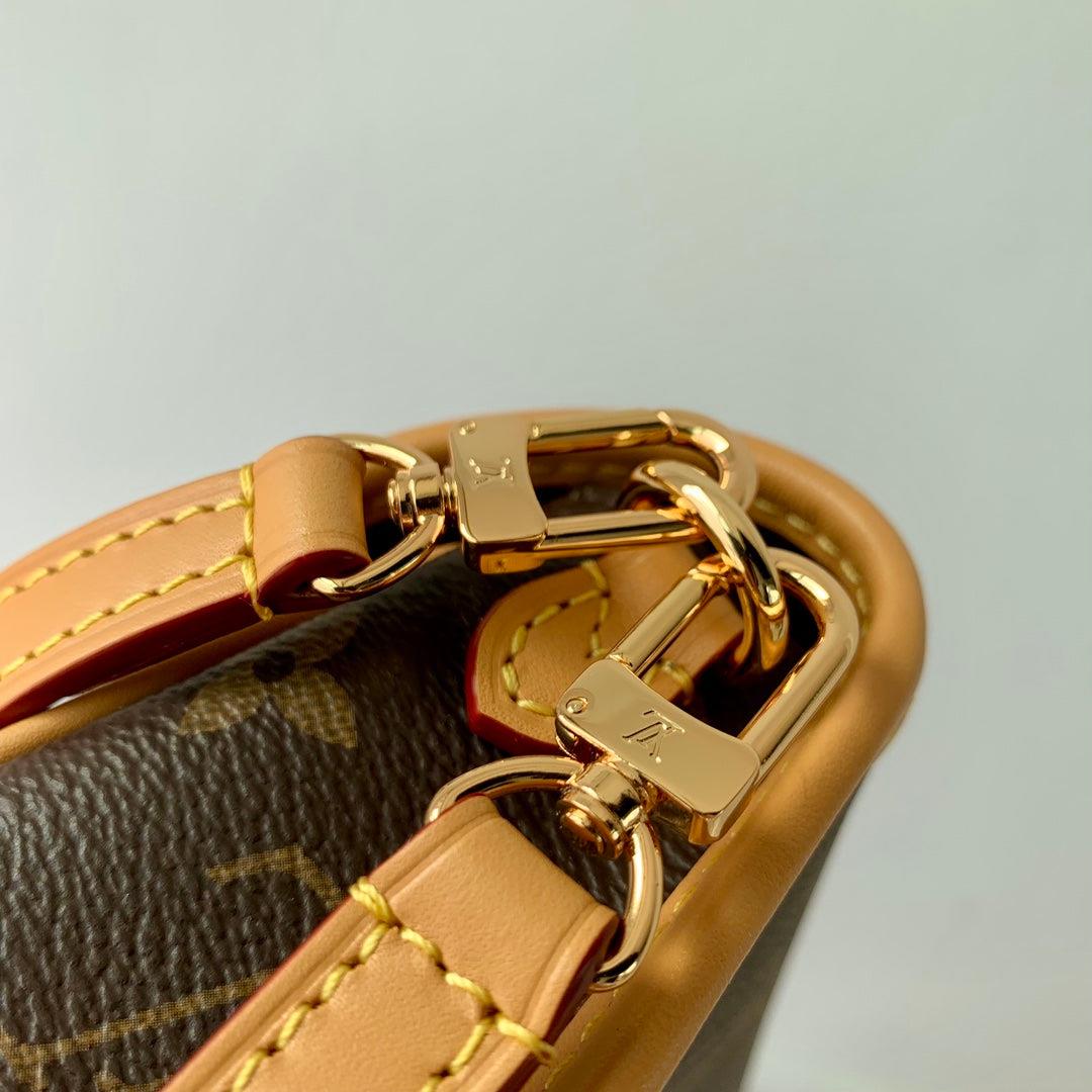 LV M83566 Louis Vuitton Nano Diane Bag Monogram