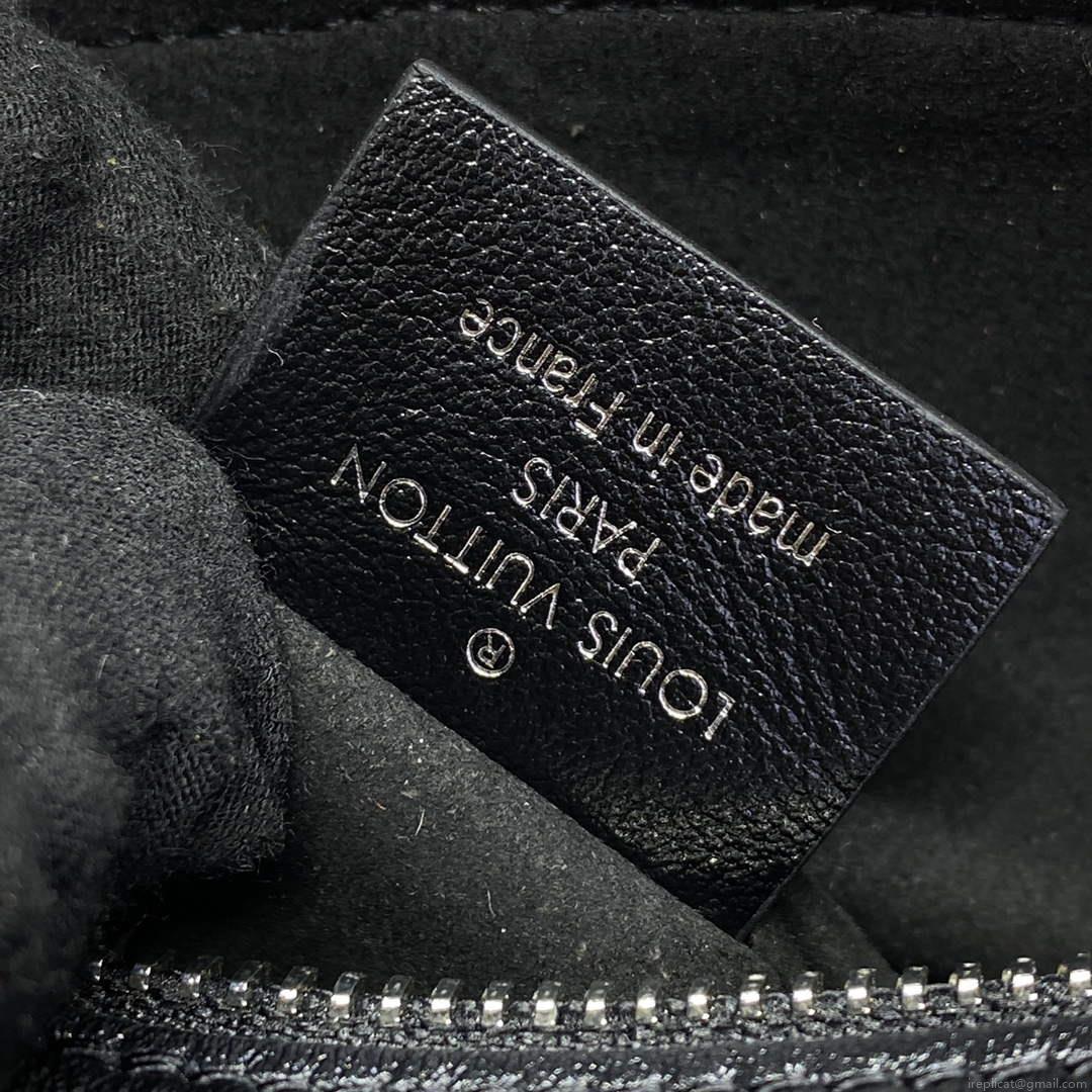 LV M25445 Louis Vuitton Slim Trunk Bag Black