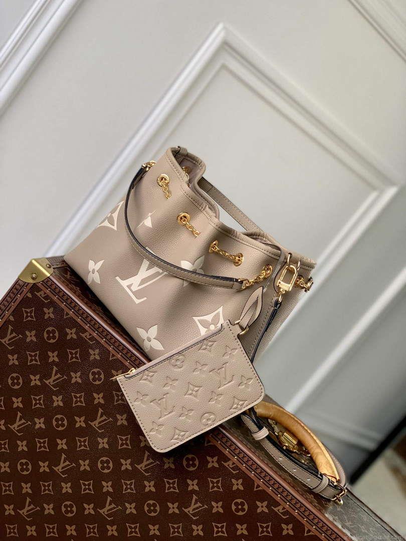 LV M25453 Louis Vuitton LV Bundle Bag Monogram Empreinte Leather Grey/Cream
