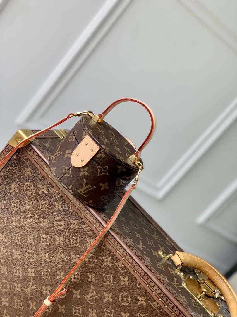 LV M46933 Louis Vuitton Scott Bag Monogram