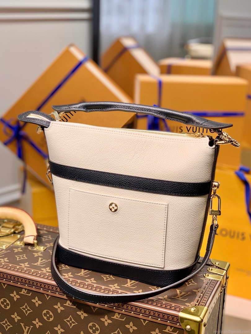 LV M57813 Louis Vuitton Cruiser PM M57934 Bag Black White