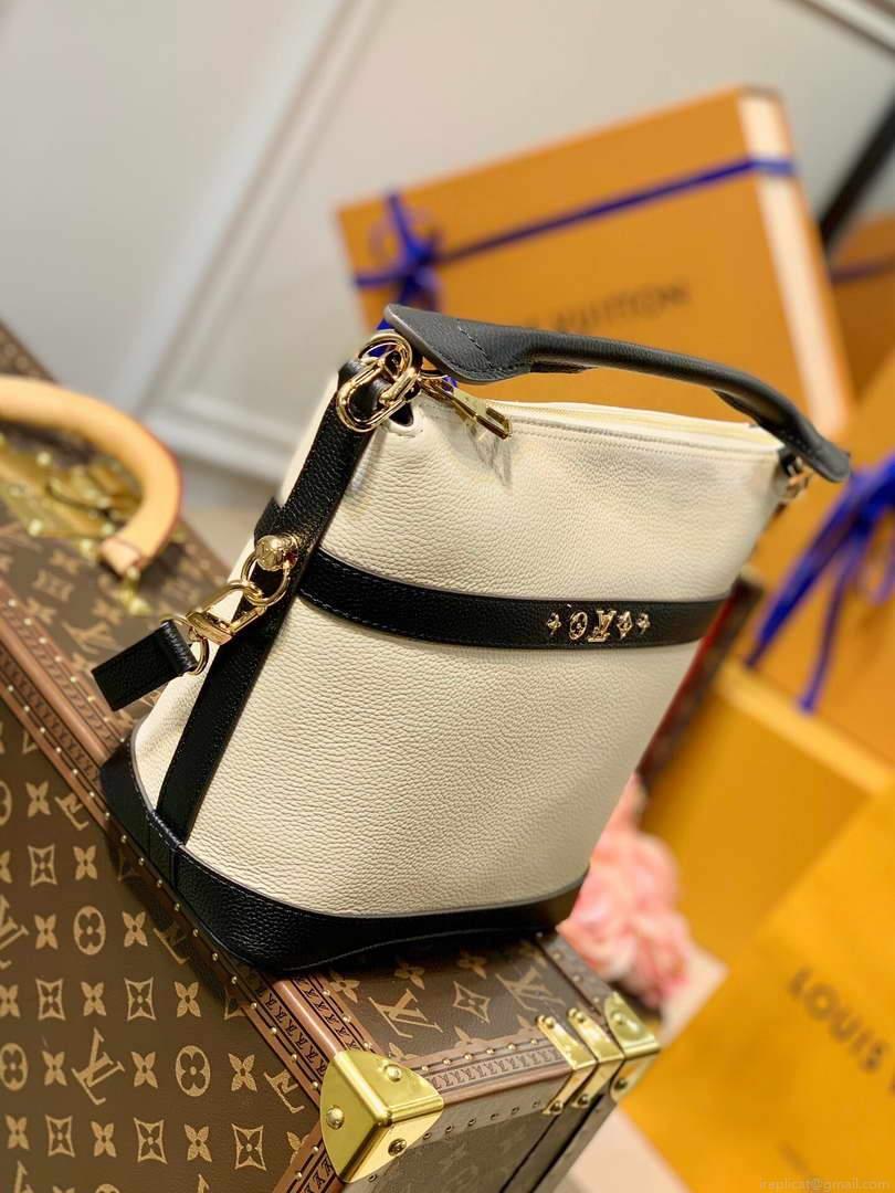 LV M57813 Louis Vuitton Cruiser PM M57934 Bag Black White