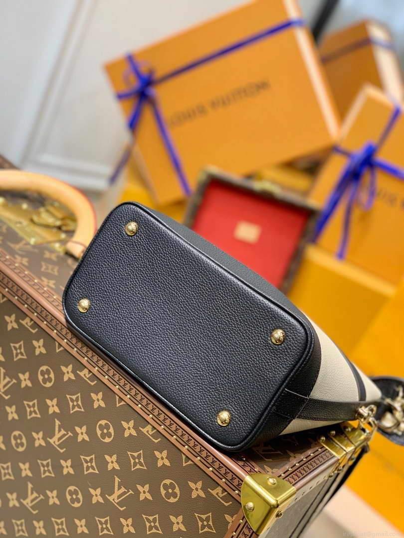 LV M57813 Louis Vuitton Cruiser PM M57934 Bag Black White