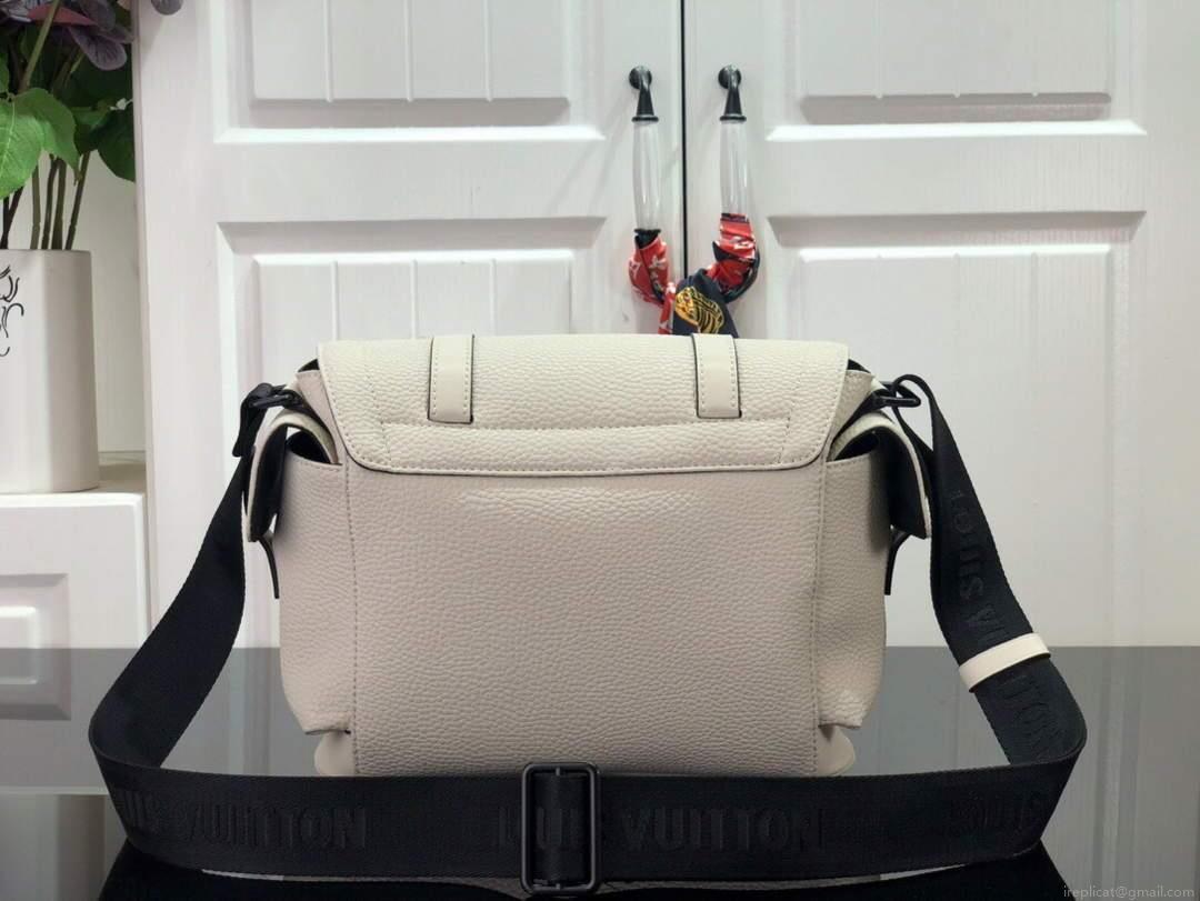 LV M58475 Louis Vuitton Christopher Messenger Bag White M58476
