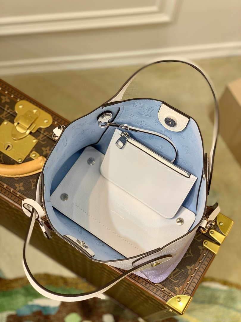 LV M57858 Louis Vuitton Hina PM Bag Gradient Blue
