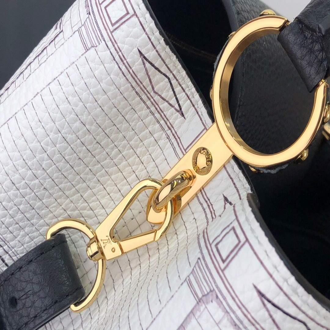 LV M59119 Louis Vuitton Capucines BB Handbag