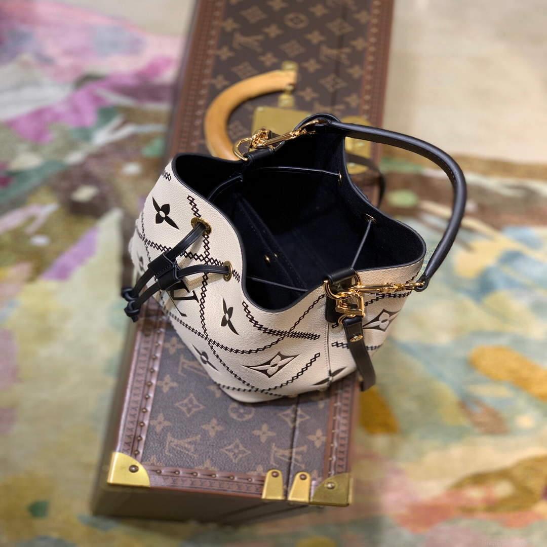 LV M46023 Louis Vuitton NÉONOÉ BB Bucket Bag Beige
