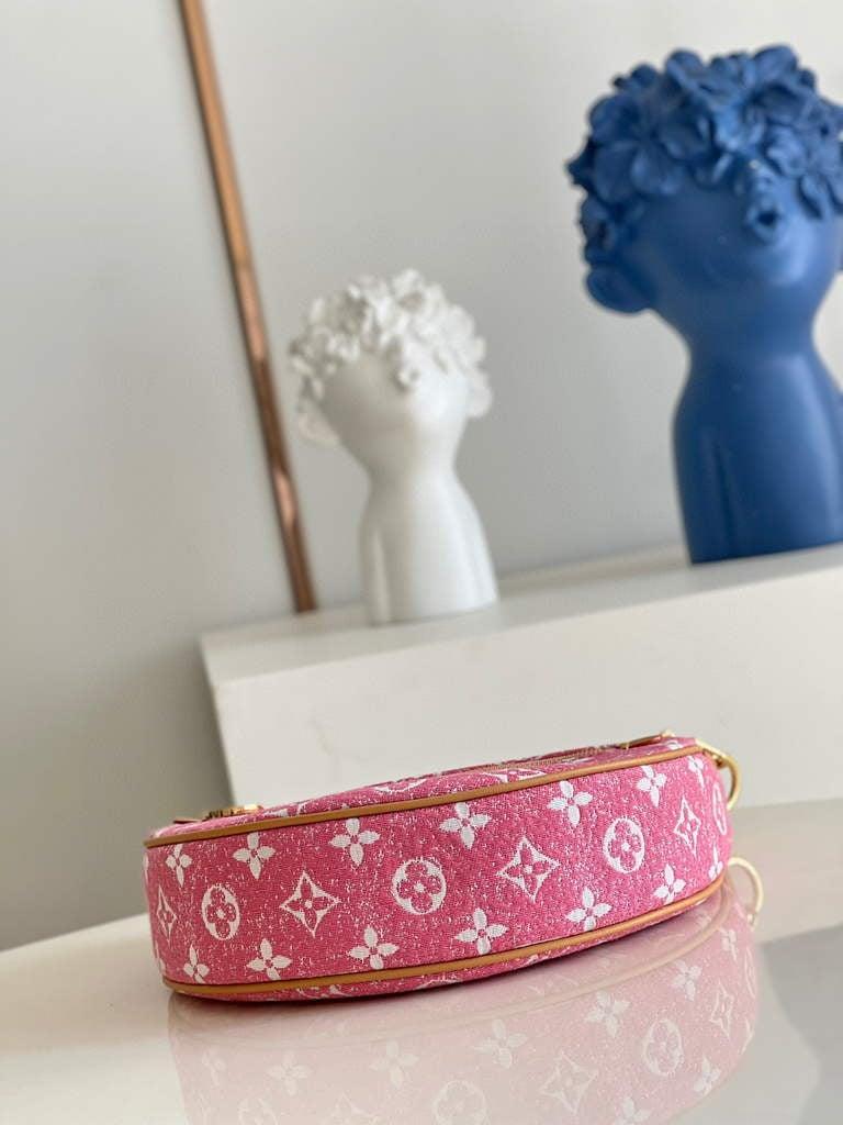 LV M81166 Louis Vuitton Loop Bag Pink