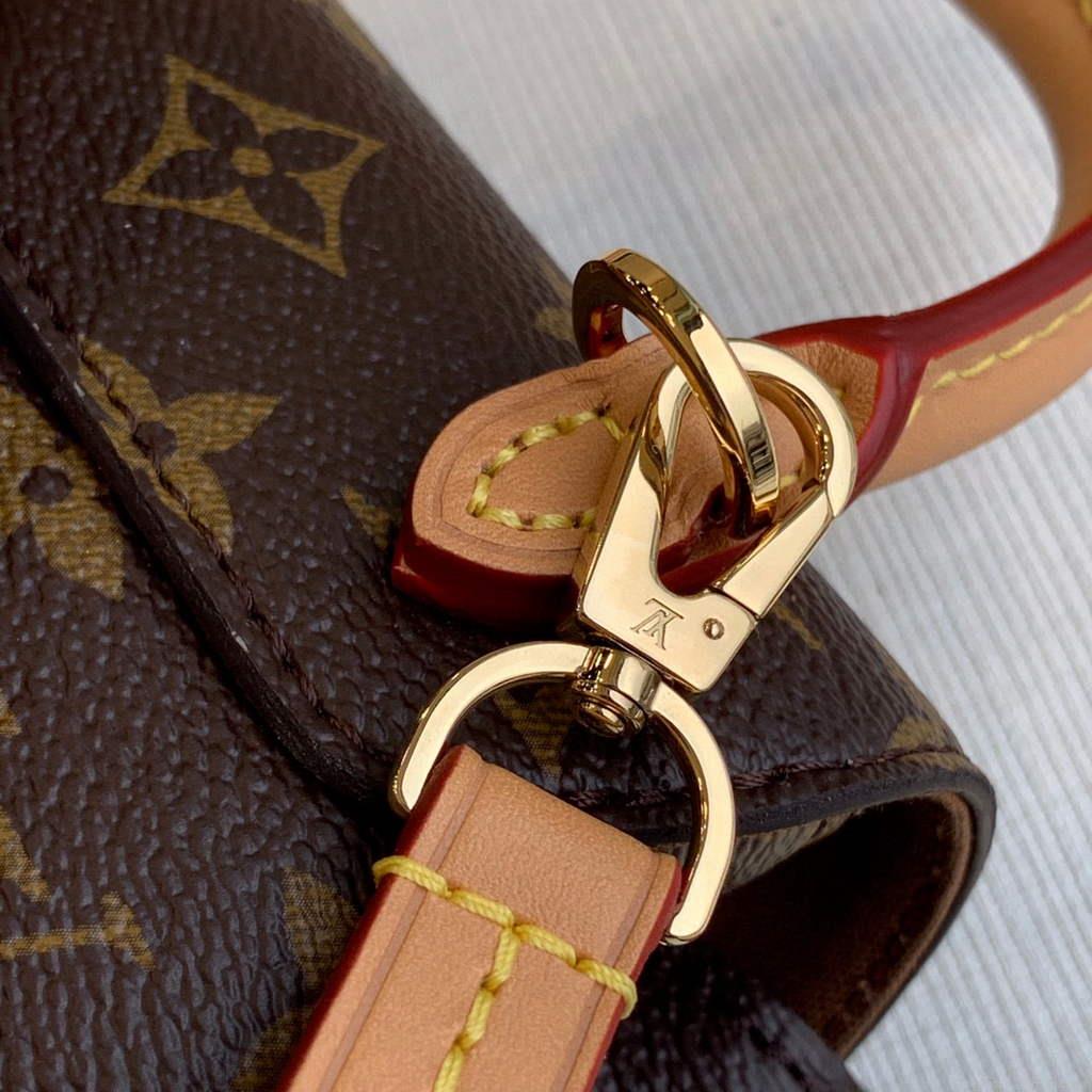 Louis Vuitton M45502 LV M45516 Montsouris BB monogram