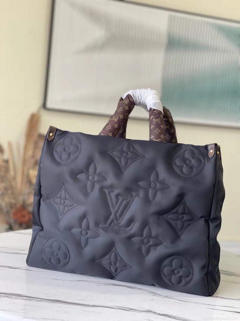 Louis Vuitton M59005 LV M59007 Onthego GM Bag Black