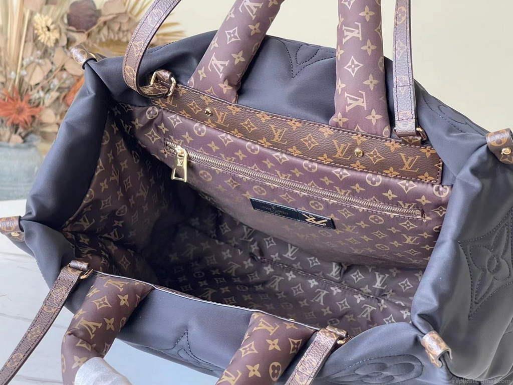 Louis Vuitton M59005 LV M59007 Onthego GM Bag Black