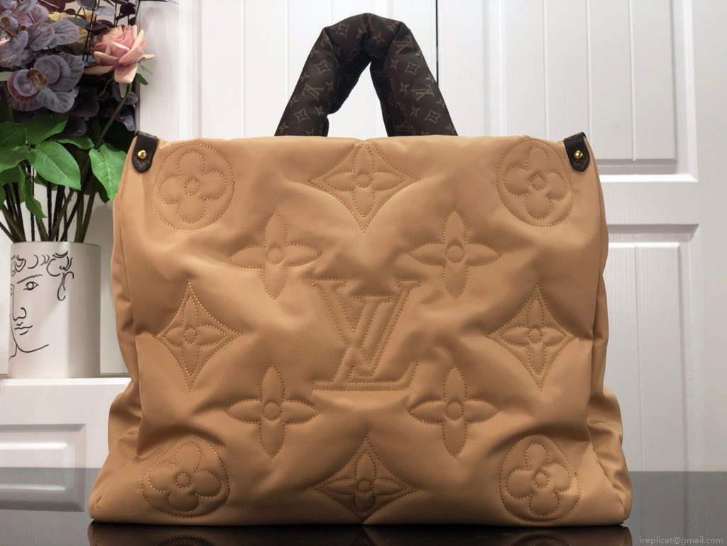 Louis Vuitton M59007 LV M59005 Onthego GM Bag Beige
