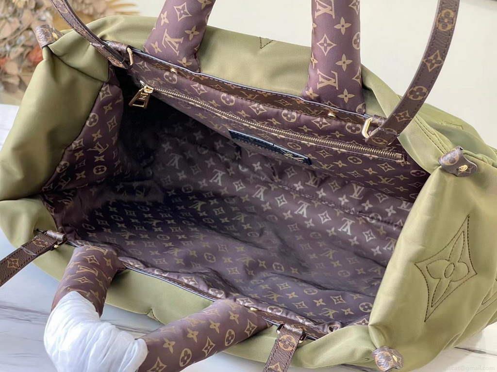 Louis Vuitton M59007 LV M59005 Onthego GM Bag Green