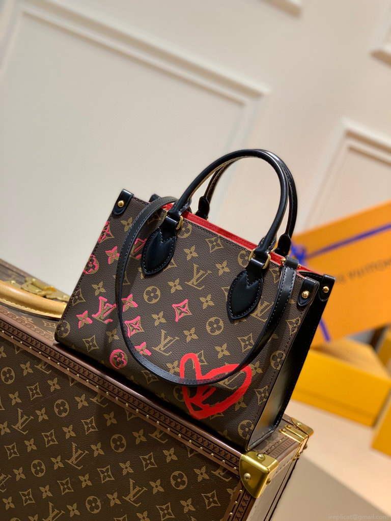 Louis Vuitton M45039 OnTheGo MM Tote bag Monogram