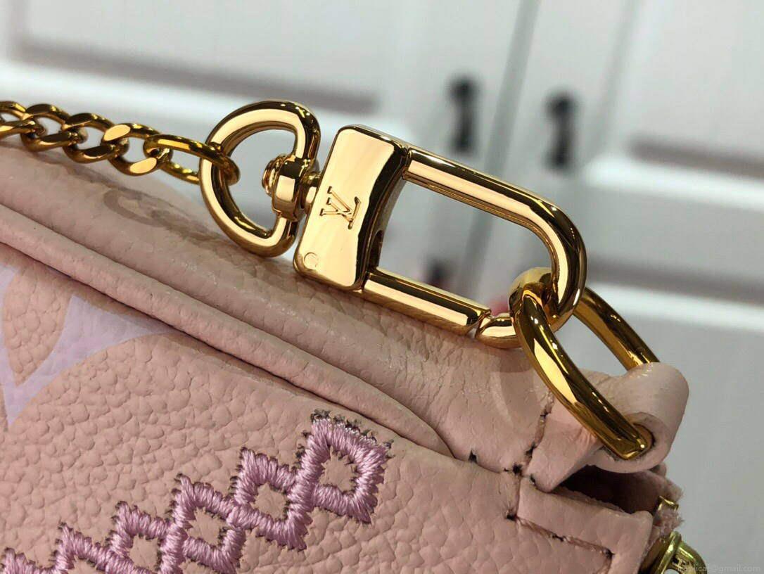 LV M81140 Louis Vuitton Mini Pochette Accessoires Bag