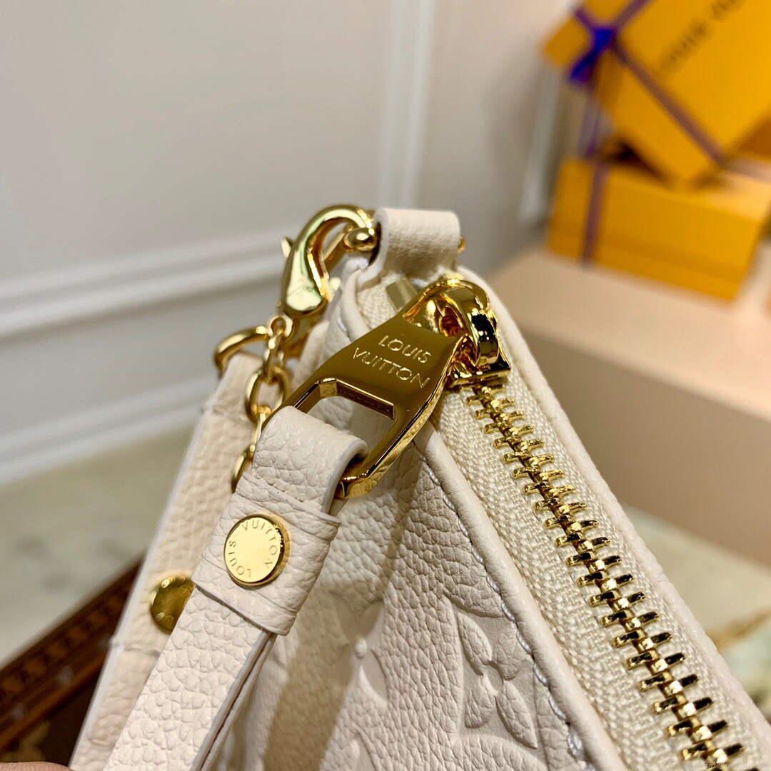 LV M81066 Louis Vuitton Easy Pouch On Strap Crème White M80349