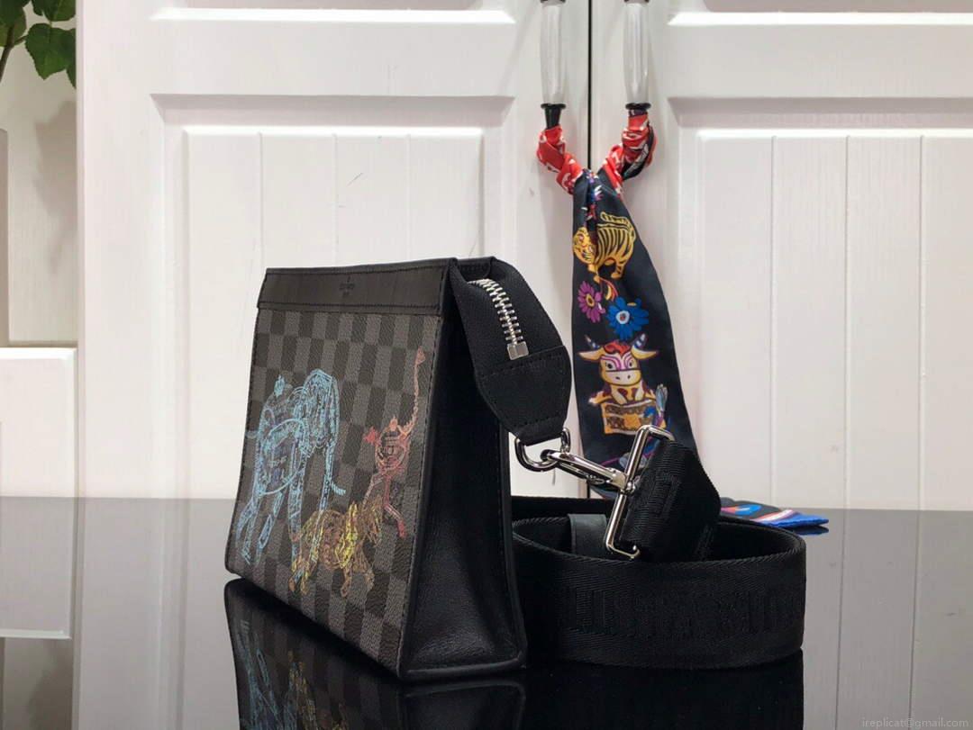 LV N64608 Louis Vuitton Gaston Wearable Wallet Black