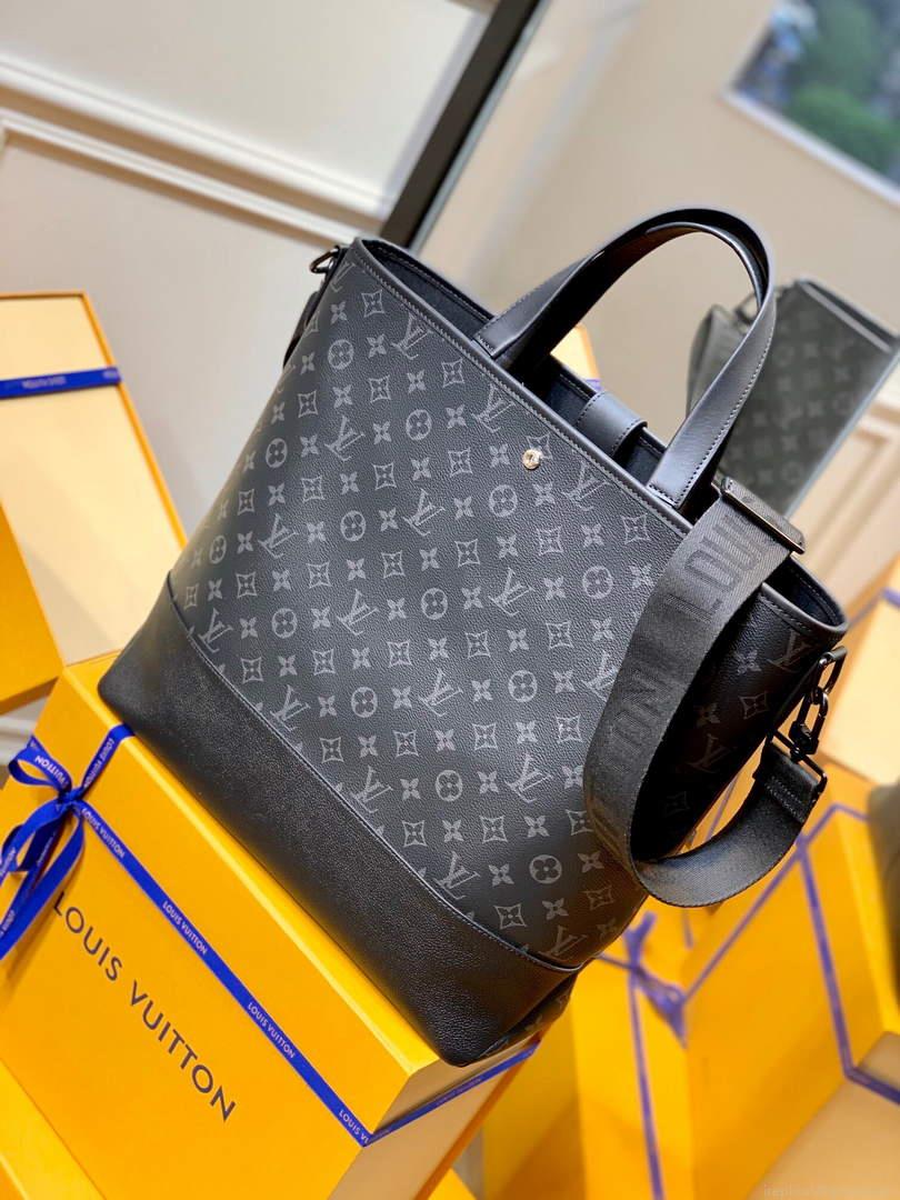 LV M45914 Louis Vuitton Saumur Tote Black