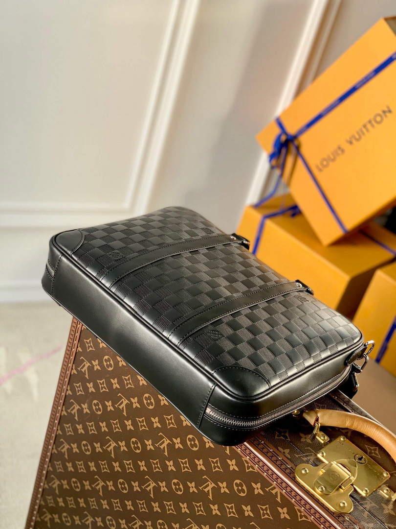 LV N45288 Louis Vuitton Sirius Briefcase Bag Black