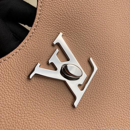 LV M44330 Louis Vuitton Lockme Hobo Soft calfskin M52776 Bag Apricot