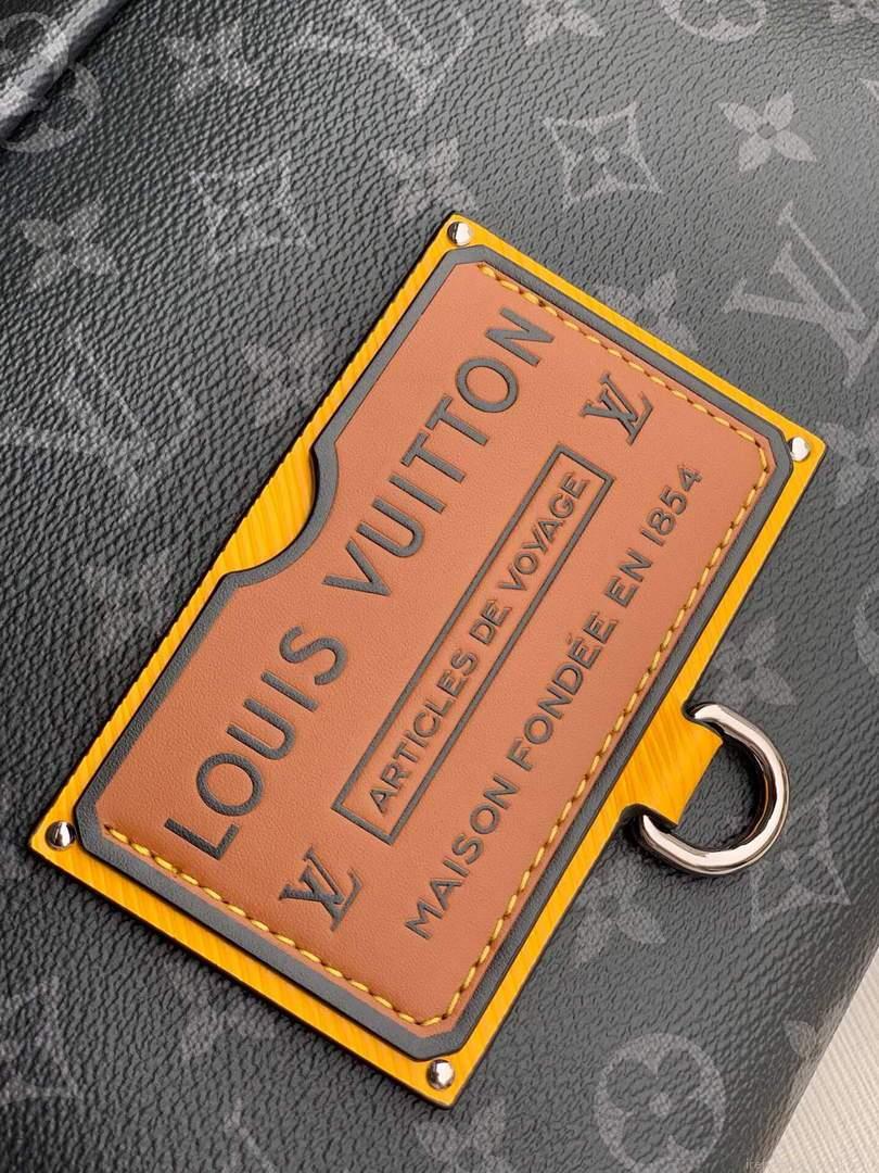 LV M45217 Louis Vuitton Gaston Labels Besace Zippee Medium Messenger Bag Black
