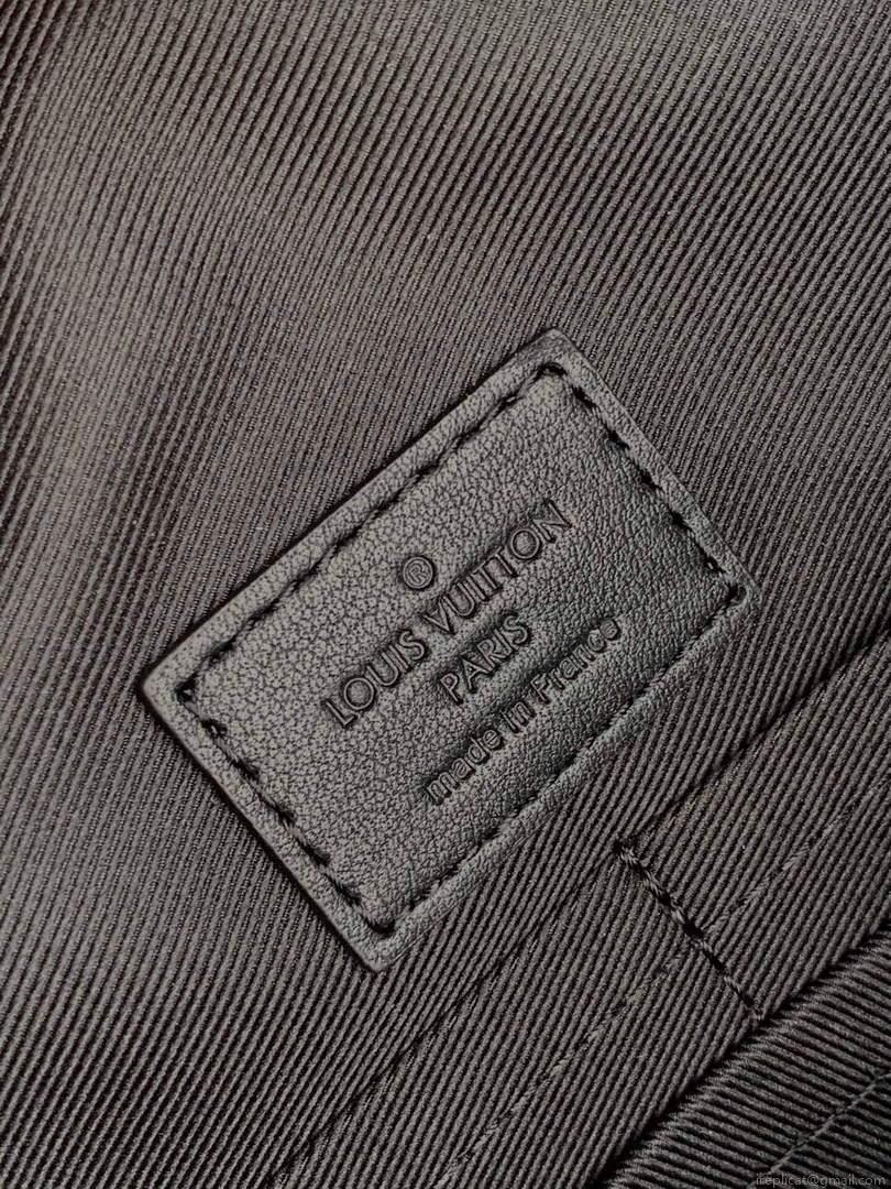LV M45217 Louis Vuitton Gaston Labels Besace Zippee Medium Messenger Bag Black