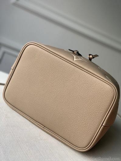 LV M45555 Louis Vuitton M45497 NÉONOÉ MM Shoulder Bag