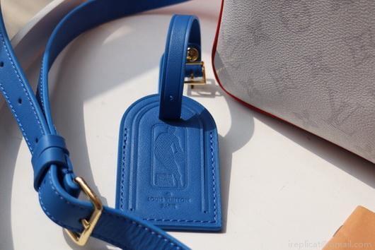 Lv M45583 Louis Vuitton NBA Joint Series Nil Messenger M45584 Bag Antartica