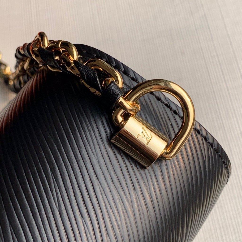 LV M50282 Louis Vuitton M57517 Twist MM shoulder Epi bag Black
