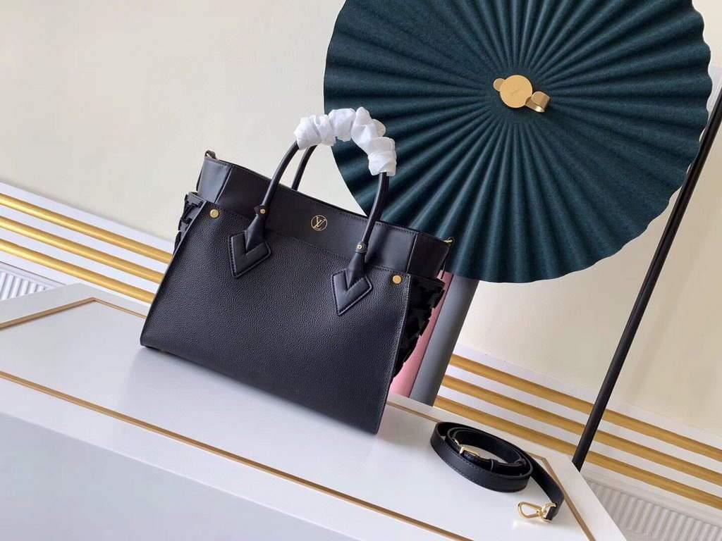 LV M53826 Louis Vuitton M53825 on My Side High end Leathers Tote bag Black