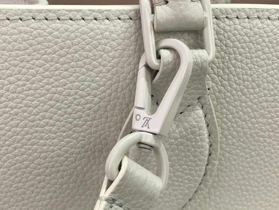LV M55817 Louis Vuitton Lockme Tote PM Leathers M55845 Bag White