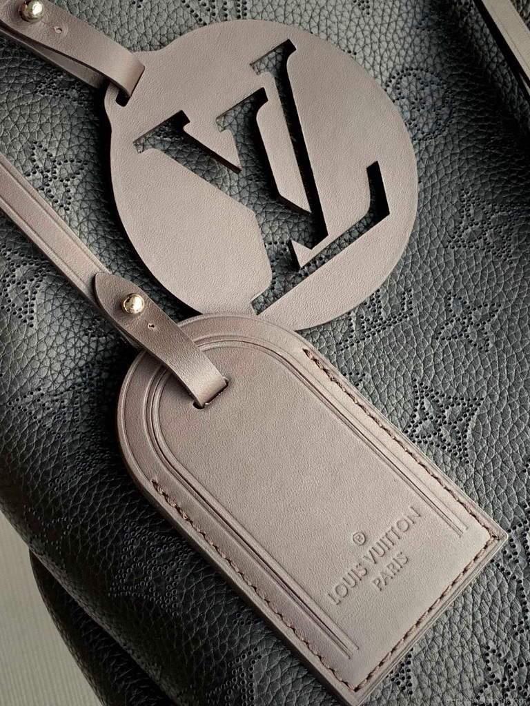 LV M56073 Louis Vuitton M56084 Beaubourg Hobo MM Mahina Black
