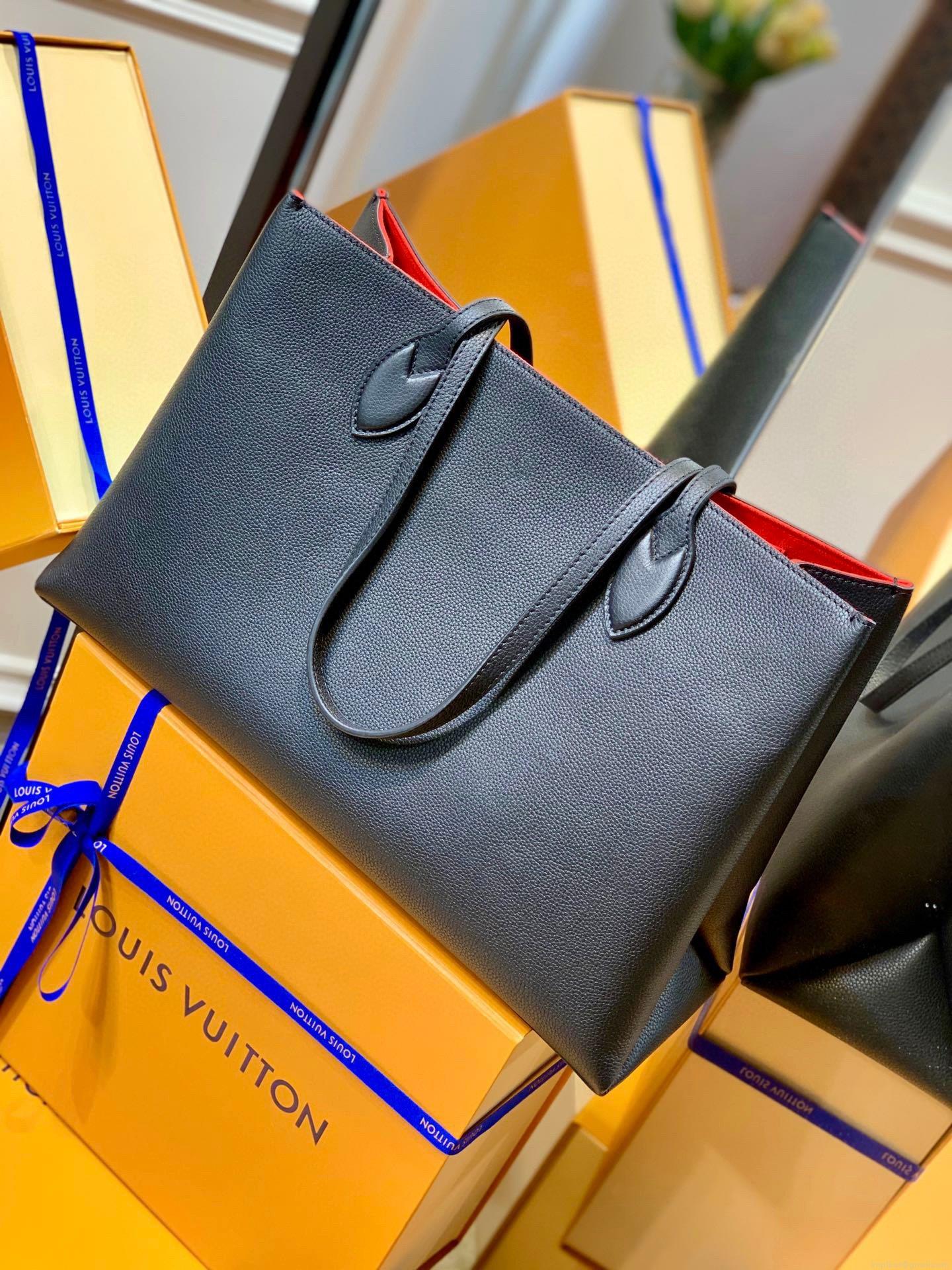 LV M57345 Louis Vuitton M57346 Lockme Shopper M57347 Bag Grained Calf Leather Black