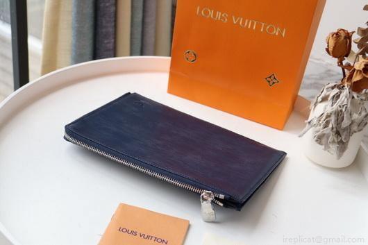 LV M62646 Louis Vuitton Pochette Joule PM Bag Epi leather