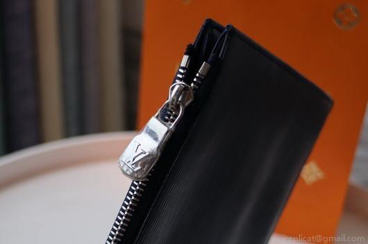 LV M62646 Louis Vuitton Pochette Joule PM Bag Epi leather
