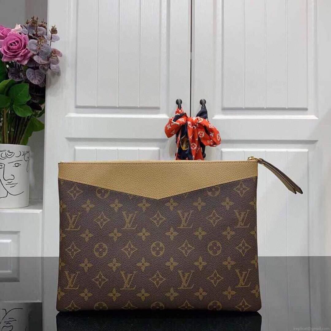 LV M64591 Louis Vuitton Daily Pouch Monogram Canvas Bag M62942 Brown