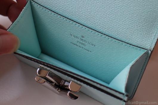 LV M68682 Louis Vuitton Twist Multicartes Wallet Epi Leather Light Blue