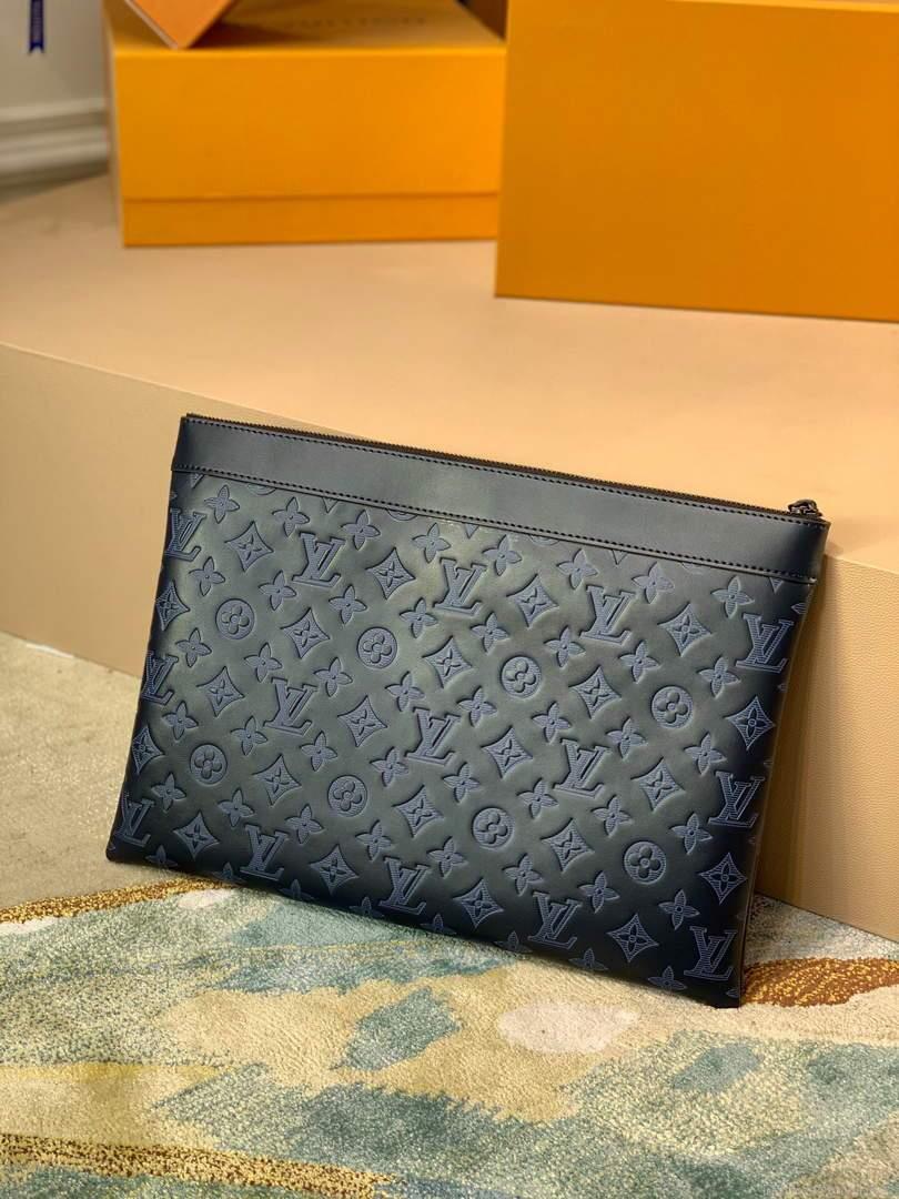 LV M80425 Louis Vuitton Discovery Pochette GM Bag Navy Blue