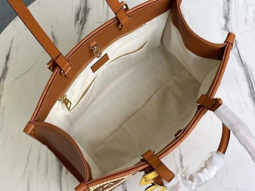 Louis Vuitton M57707 LV M57723 OnTheGo MM Tote Bag Tan