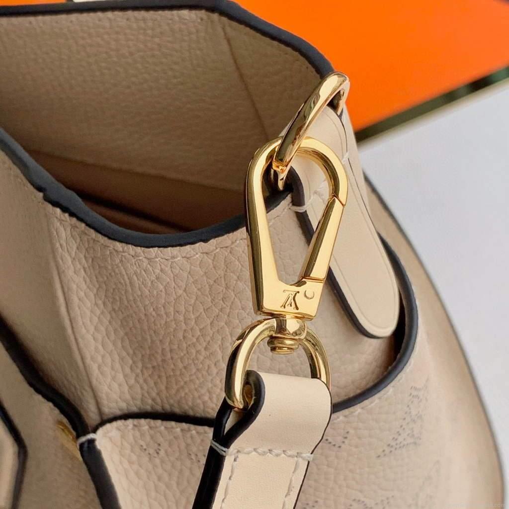 Louis Vuitton M53825 LV M53823 on My Side MM High end Leathers M55302 Bag Beige