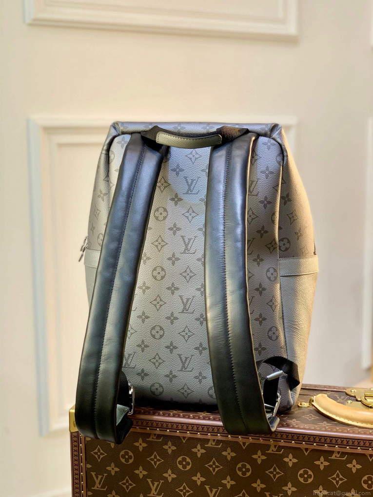 LV M30835 Louis Vuitton Discovery Backpack PM Silver
