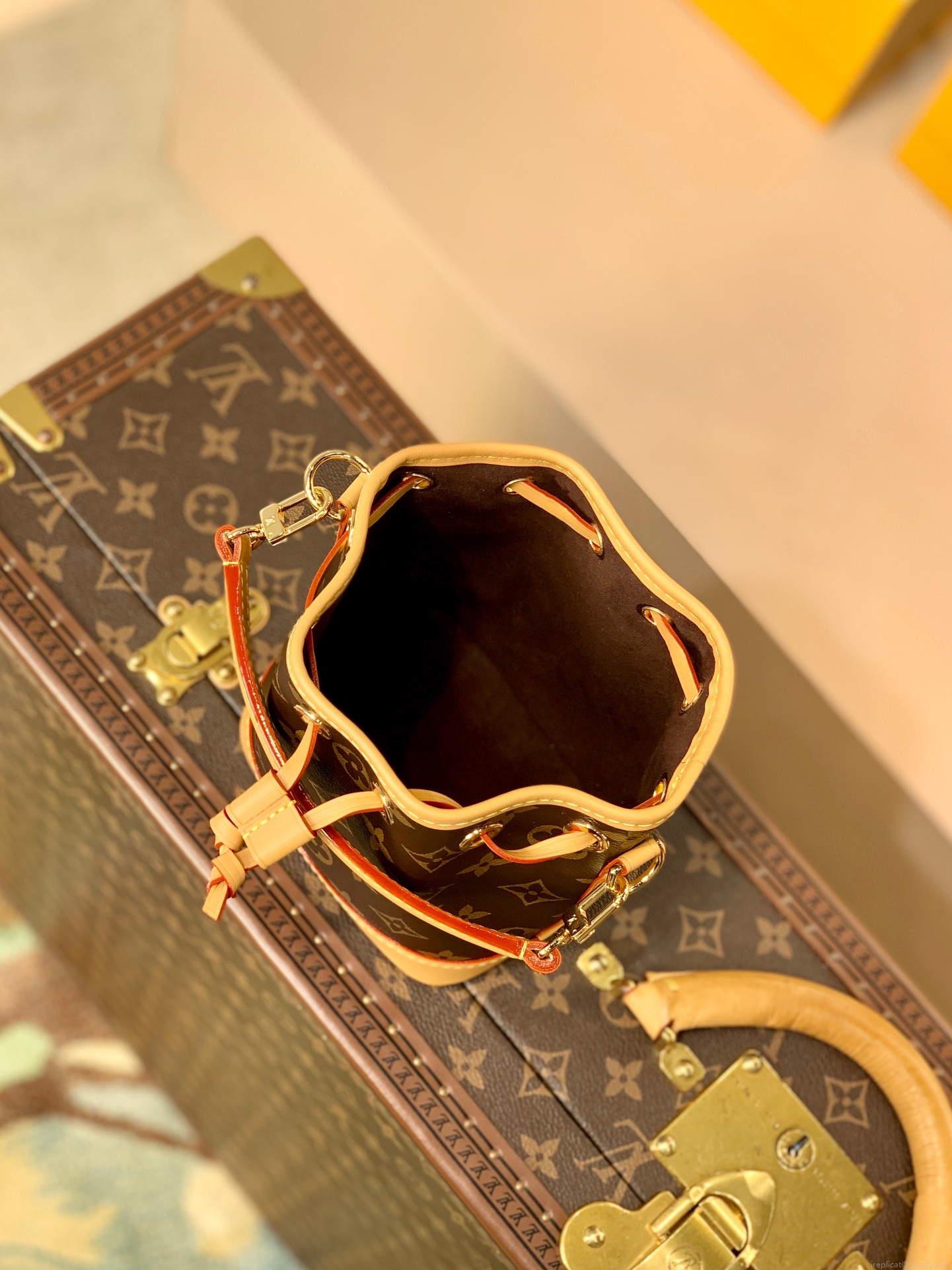 LV M81266 Louis Vuitton Nano Noe Monogram Bag